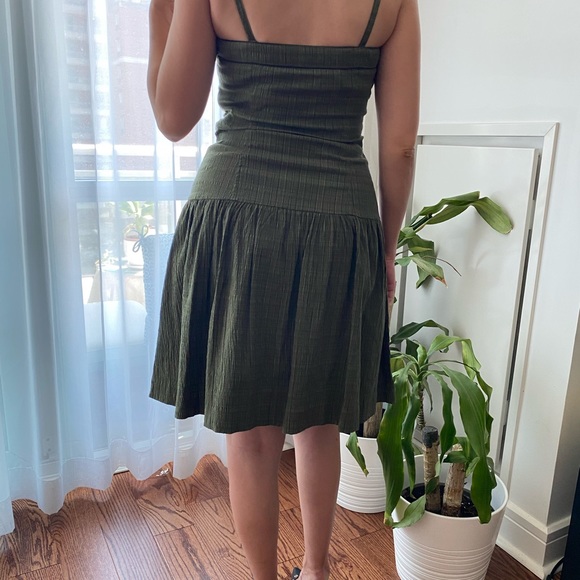 KensieGirl Green Mini Dress With Spaghetti Straps Size Small - Picture 12 of 13